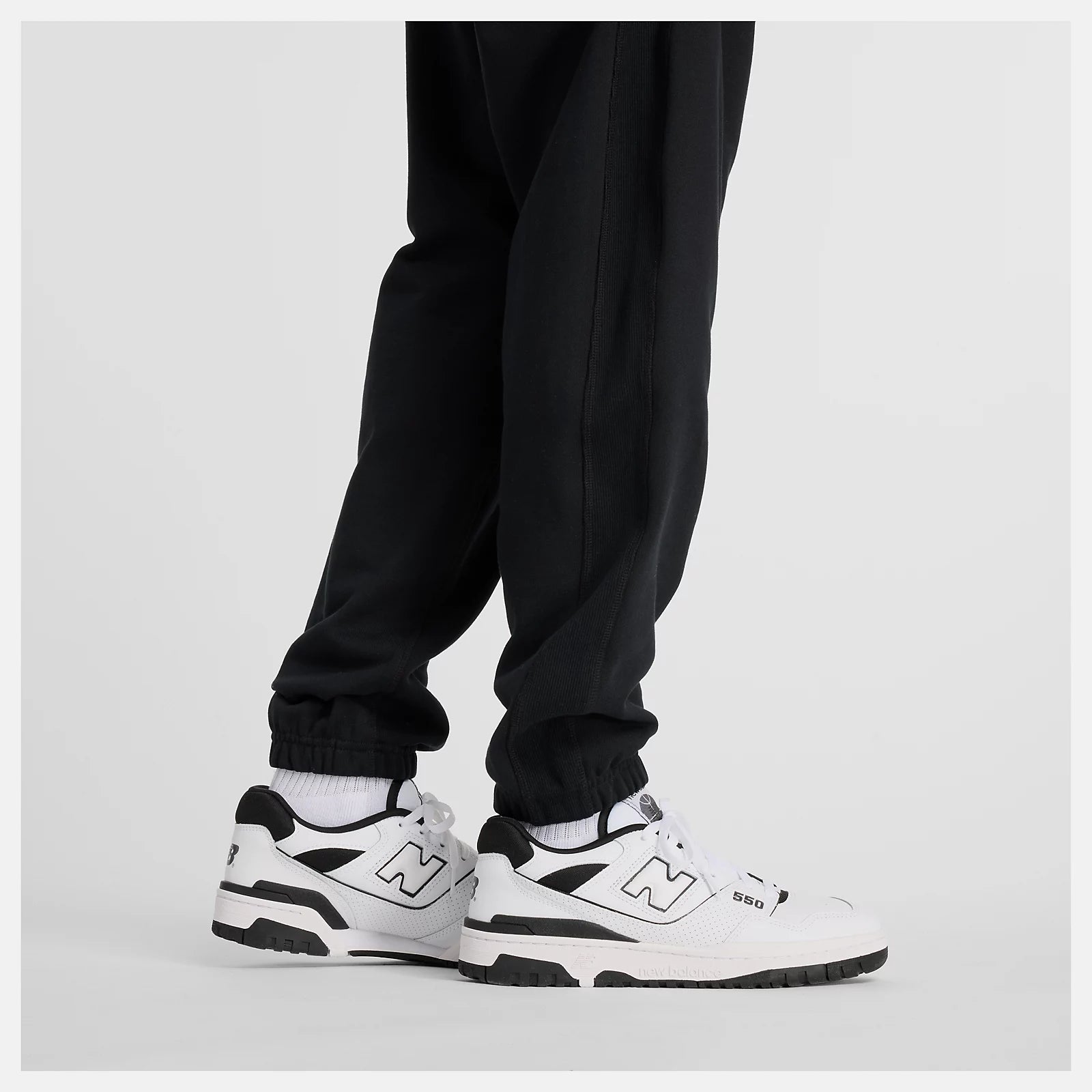New Balance Pantalone Athletics French Terry Jogger Uomo Nero