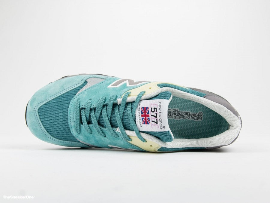 New Balance Sneakers in Pelle Scamosciata Uomo M577ETB Verde Acqua