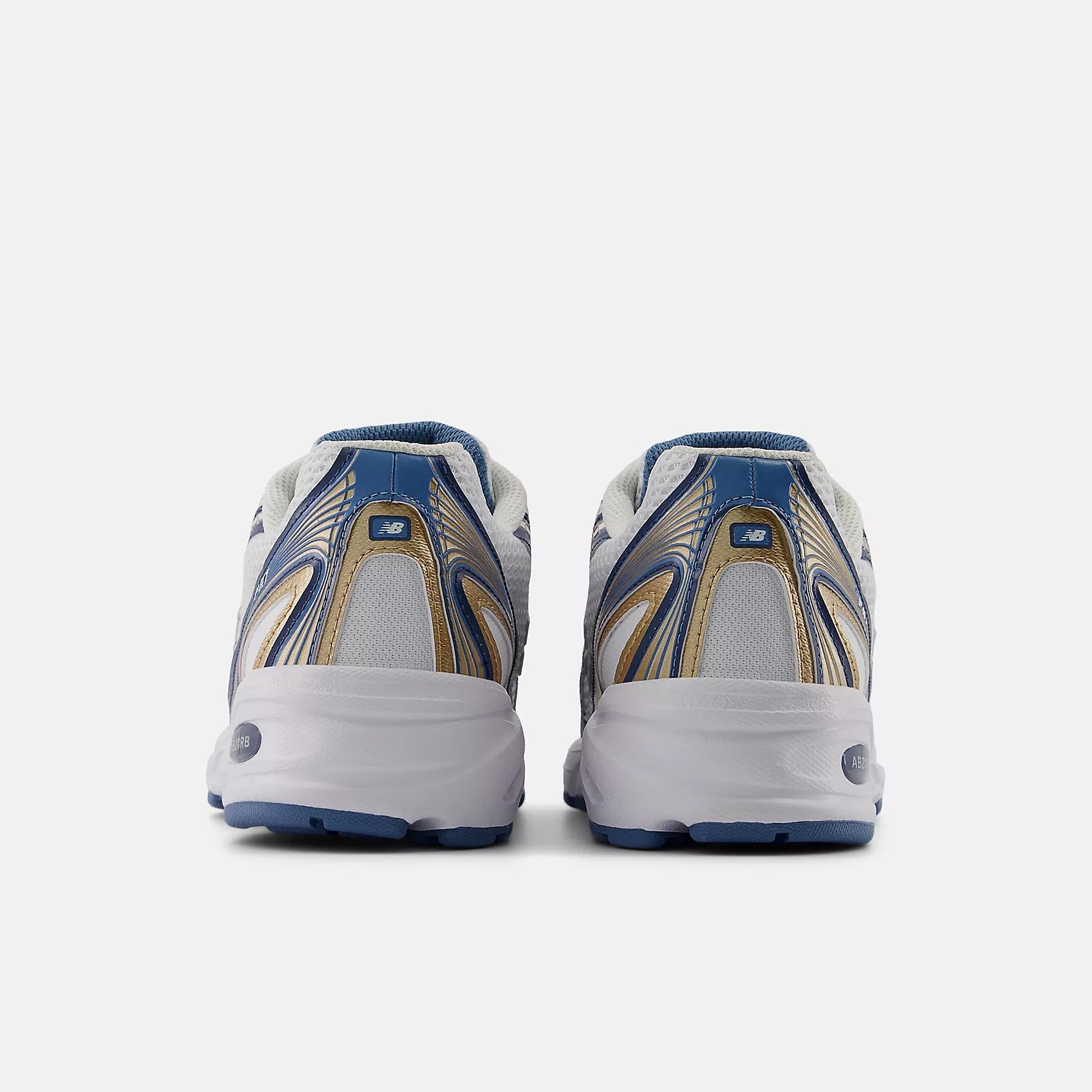 New Balance Sneakers Donna U740HB2 Heron Blu e Gold Metallic