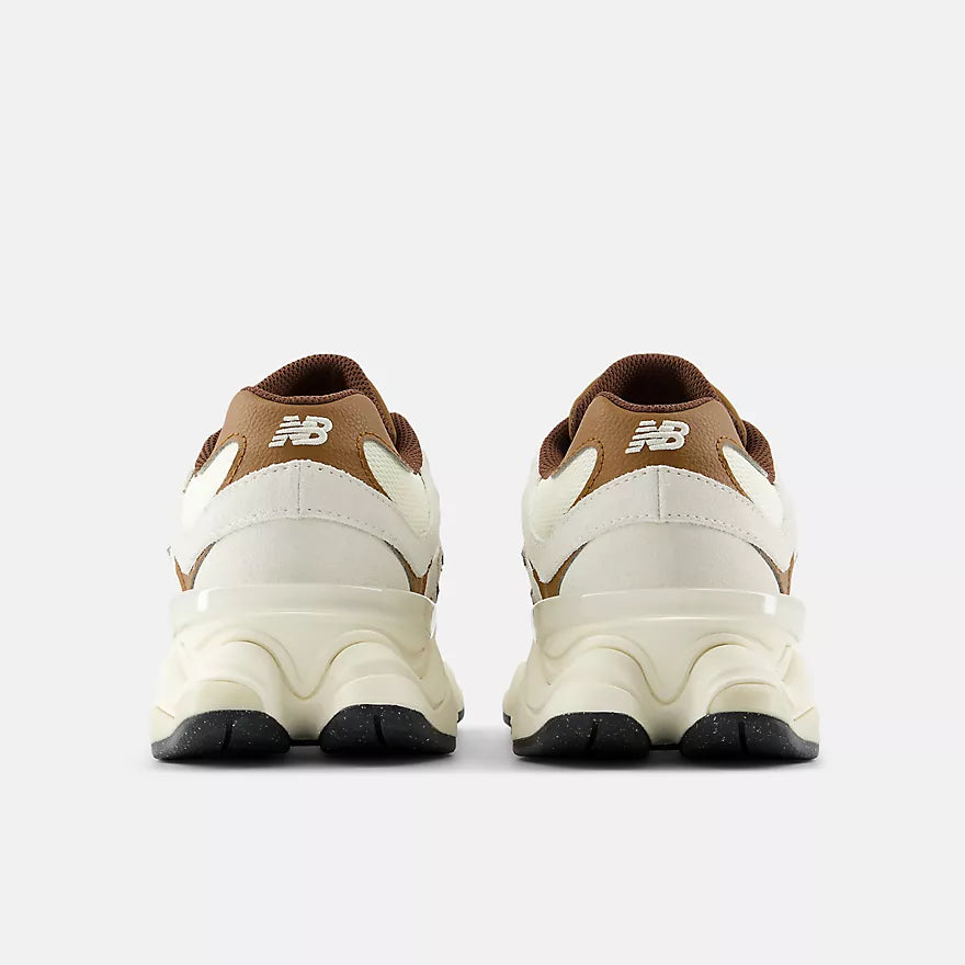New Balance Sneakers U90603EG Unisex Breakfast Tea con Angora