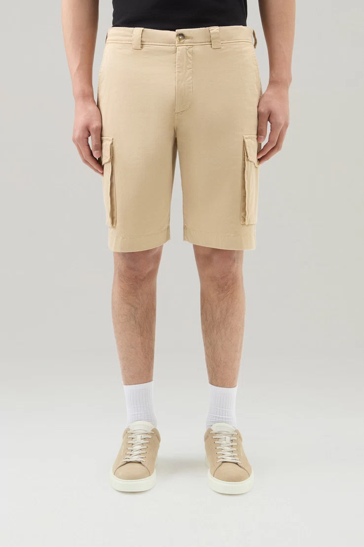 Woolrich Pantaloncini Cargo in Cotone Uomo Beach Sand