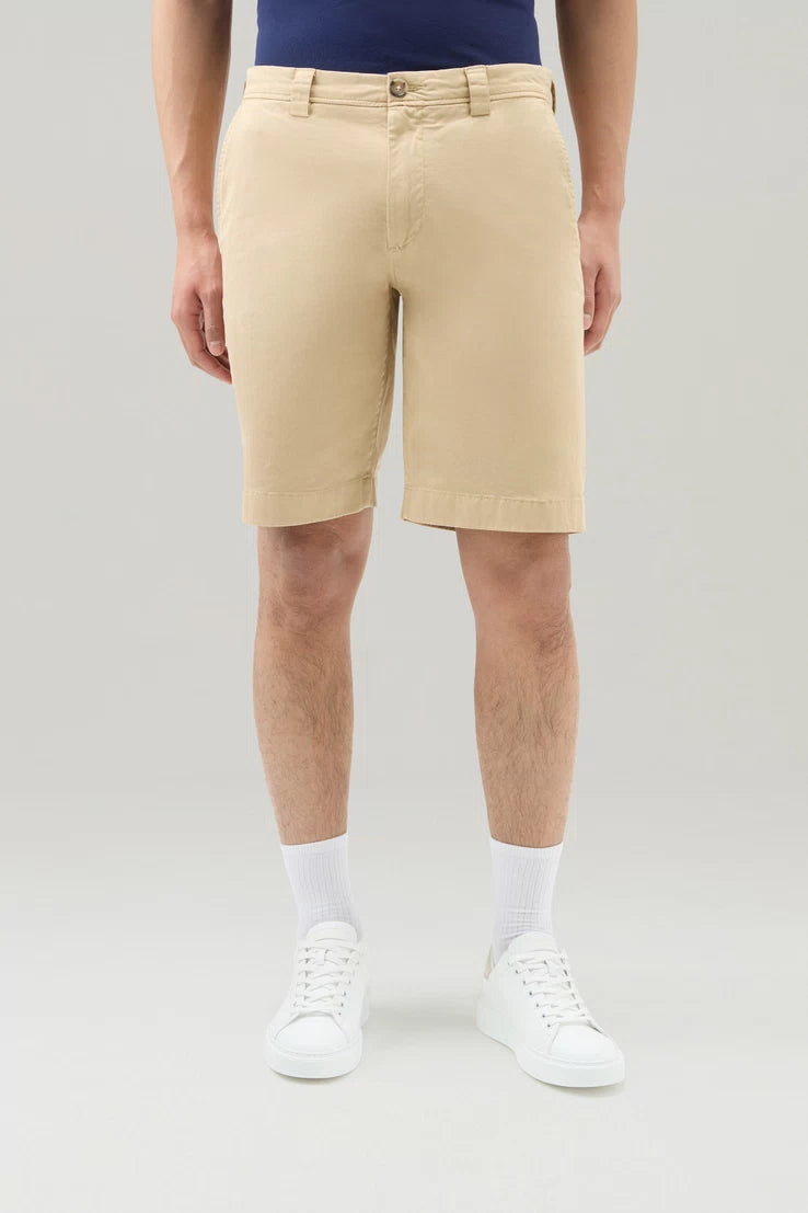 Woolrich Pantaloncino Chino in Cotone Uomo Beach Sand