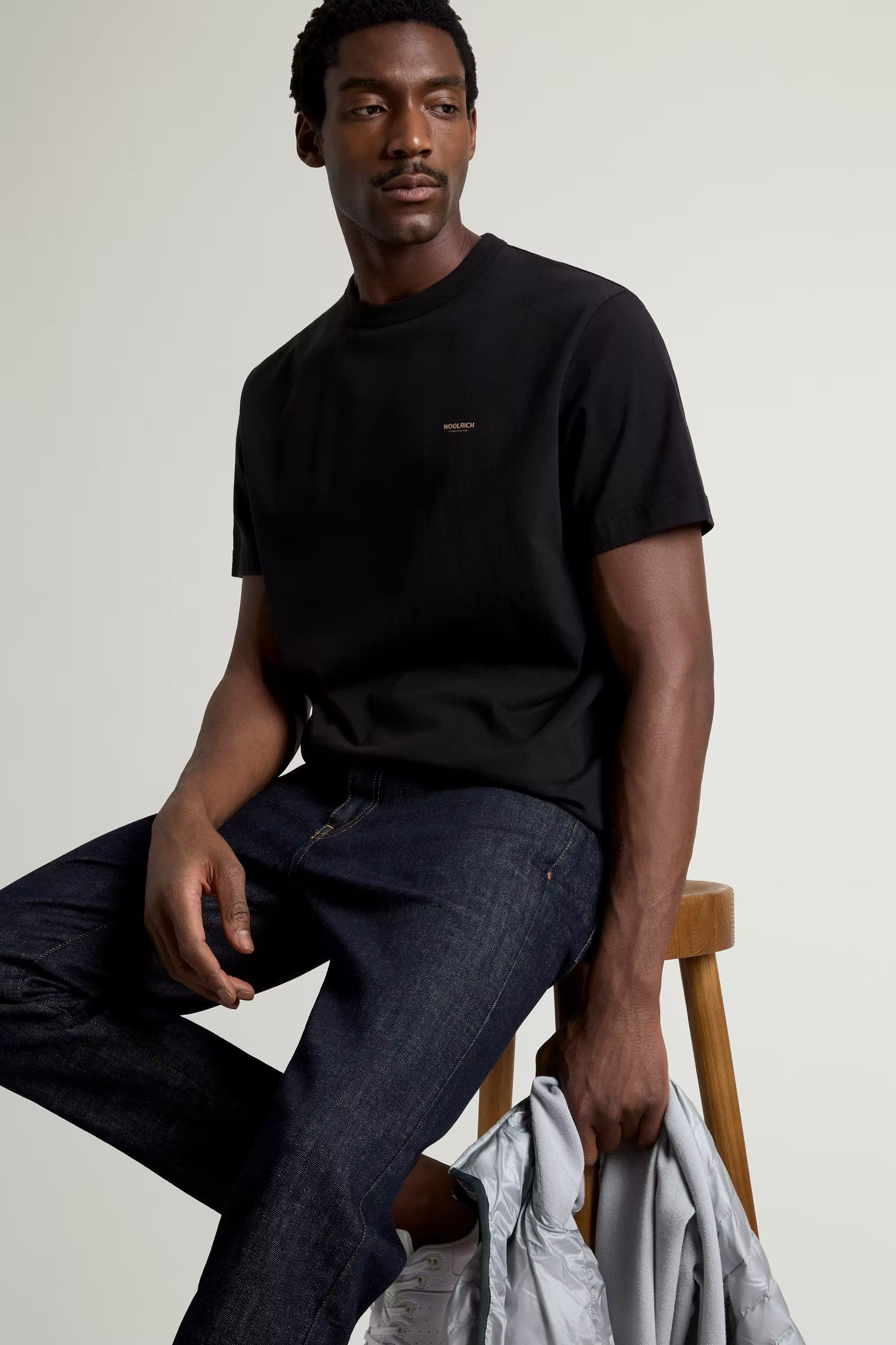 T-shirt girocollo in puro cotone con logo black