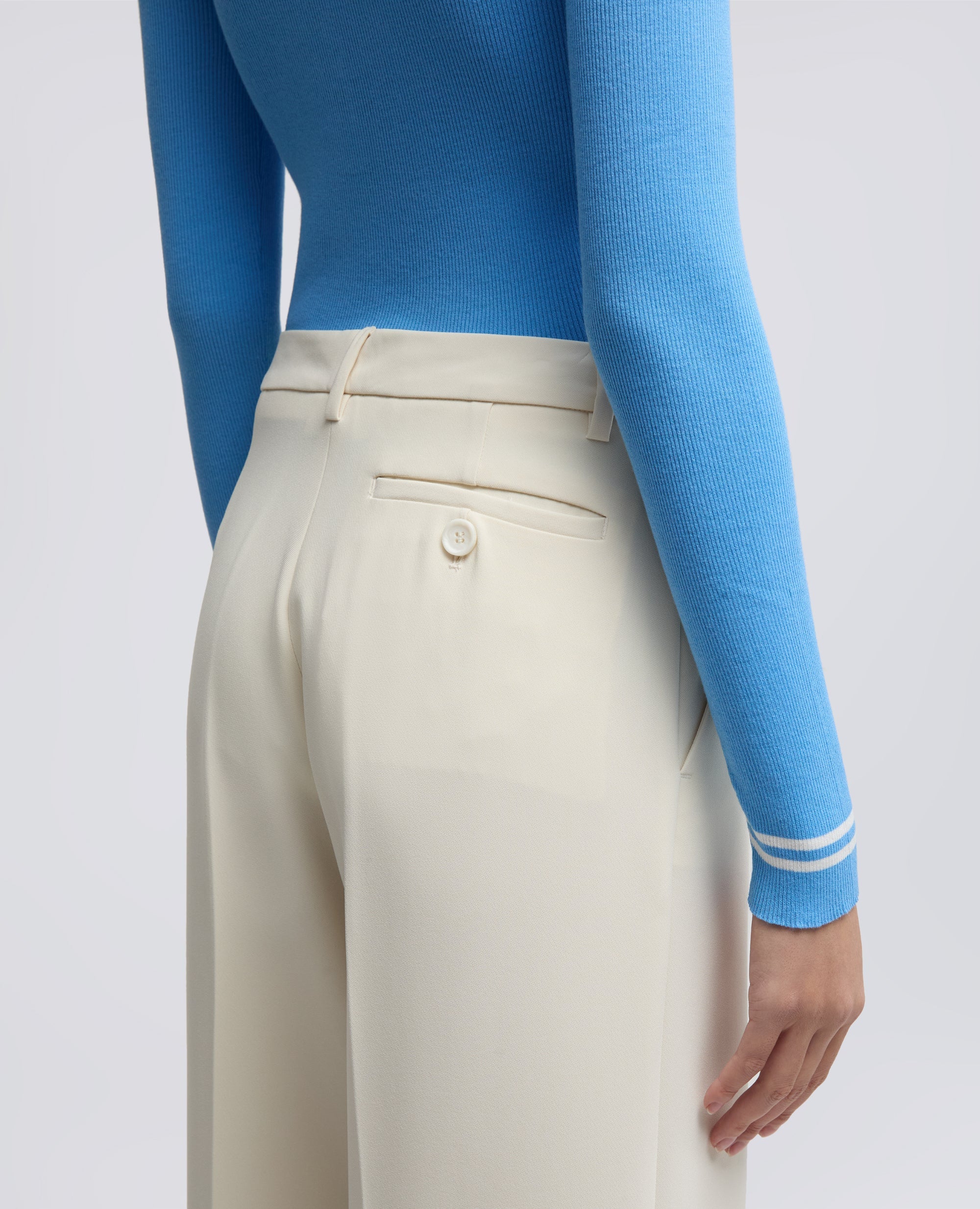 Aspesi Pantalone in Cady Crepe in Triacetato Poliestere Mod. 0190 Donna Bianco