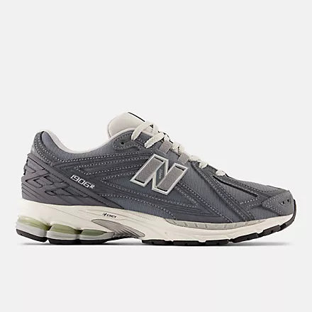 New Balance Sneakers in Tessuto Tecnico Uomo M1906RV Grigio